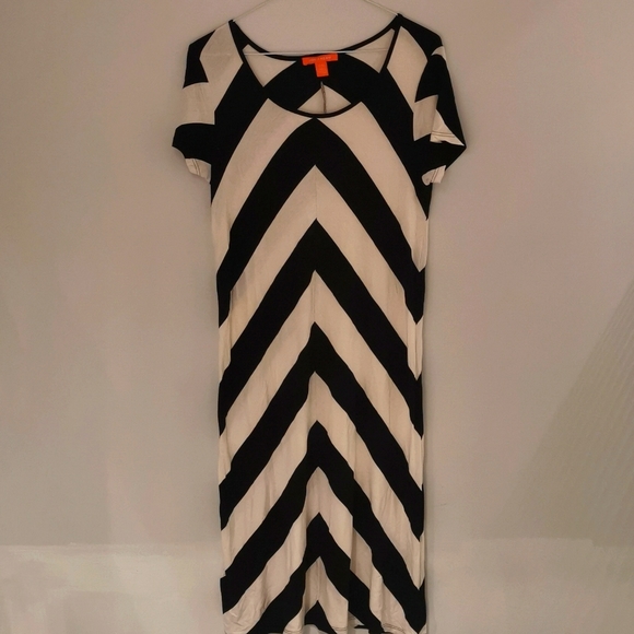 🔥 3 for $30 🔥 Joe Fresh Chevron Dress - Picture 1 of 3